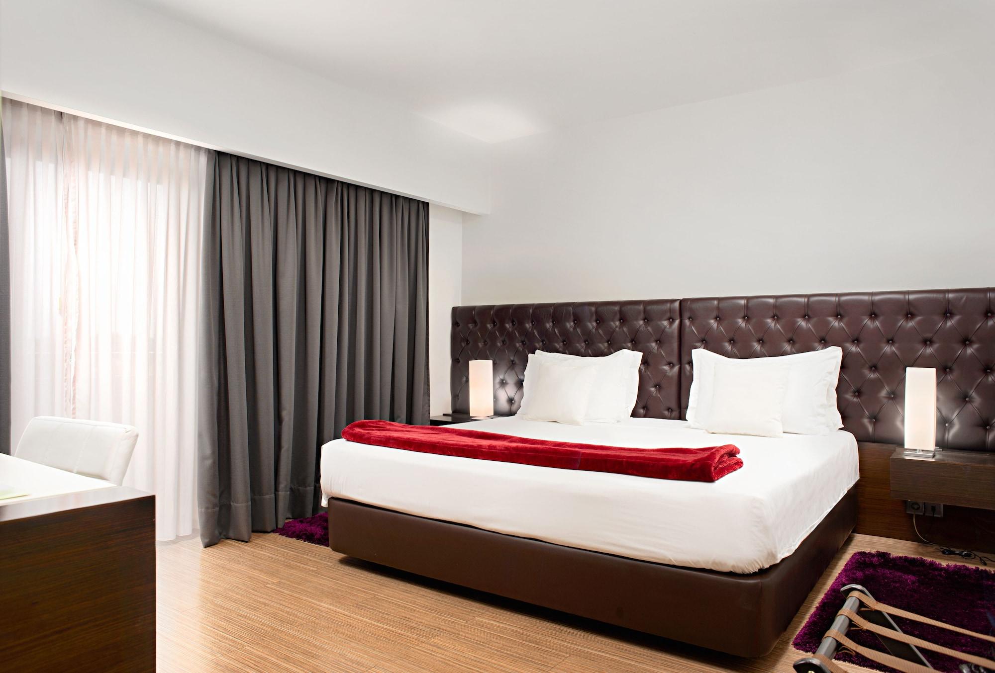 Hotel Dos Zimbros เซซิมบรา ภายนอก รูปภาพ