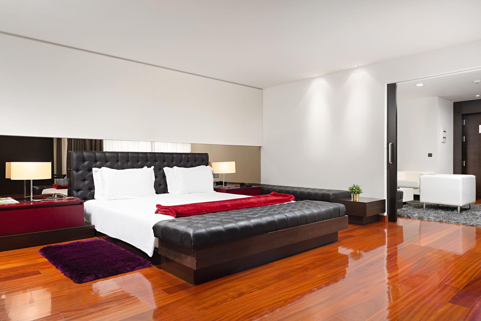 Hotel Dos Zimbros เซซิมบรา ภายนอก รูปภาพ