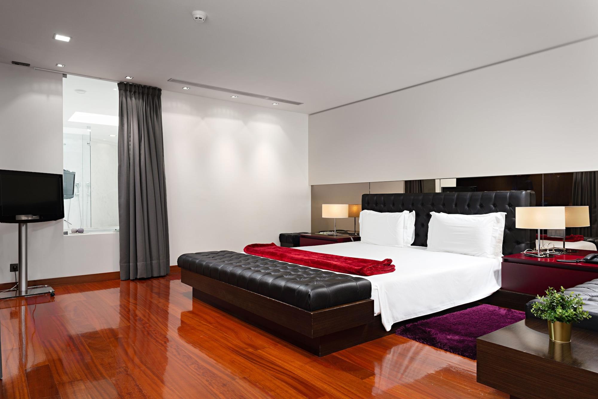 Hotel Dos Zimbros เซซิมบรา ภายนอก รูปภาพ