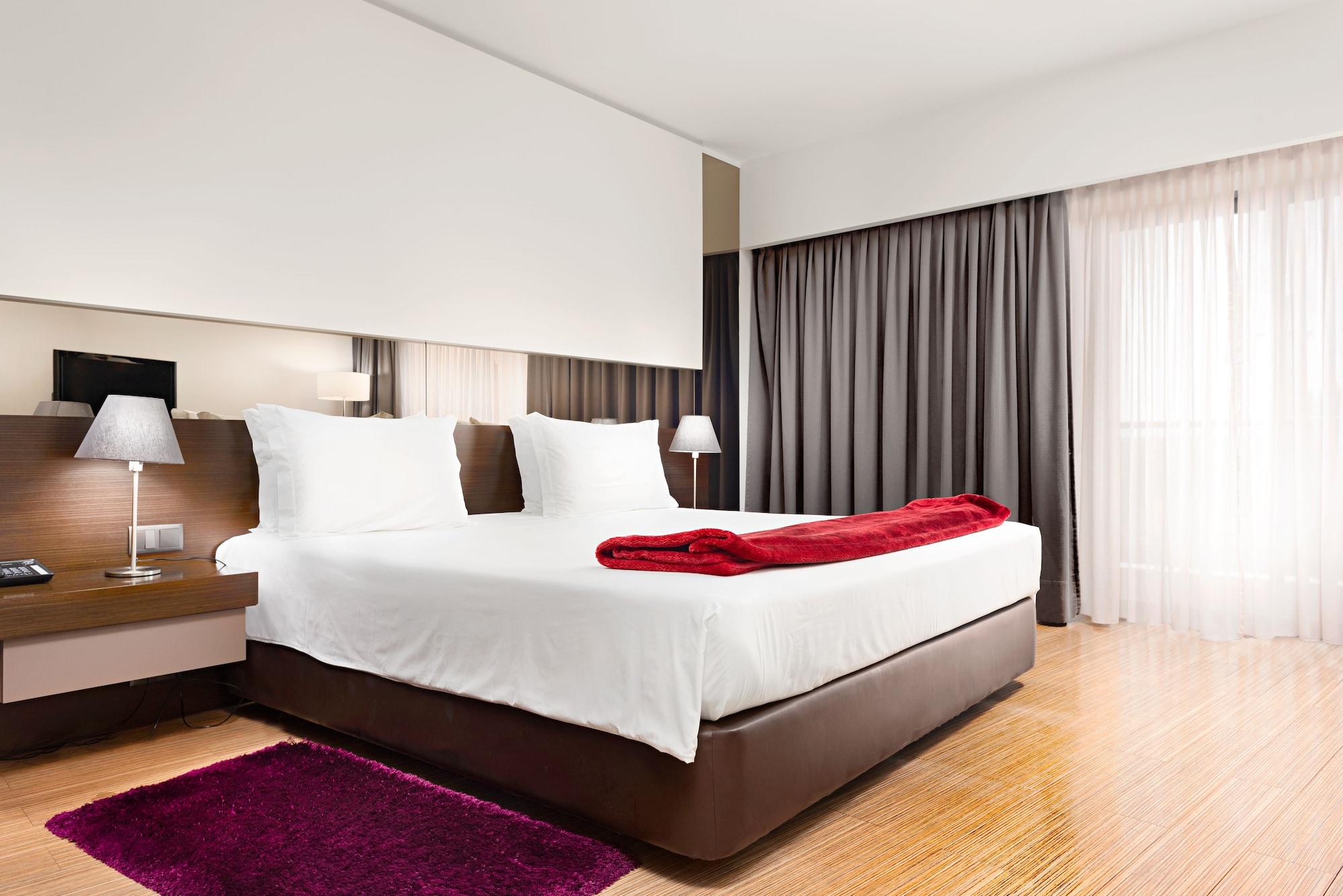 Hotel Dos Zimbros เซซิมบรา ภายนอก รูปภาพ
